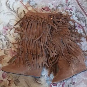 Fringe wedge boots